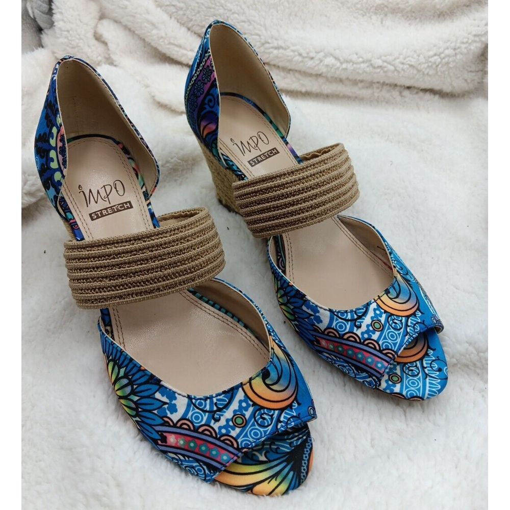 Impo Stretch Wedge Sandals Sz 7M Paisley Floral Pattern